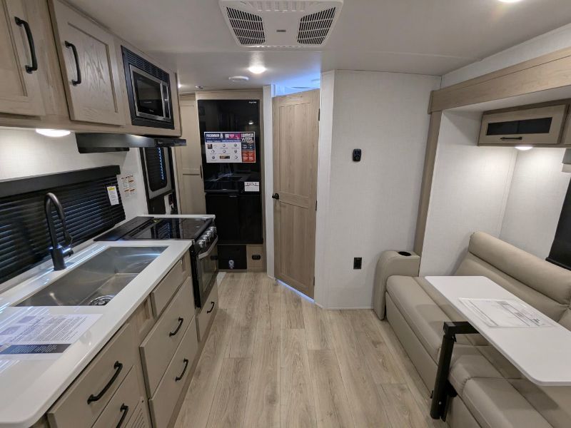 rv17